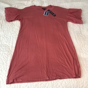 T-shirt dress with sleeve ruffles